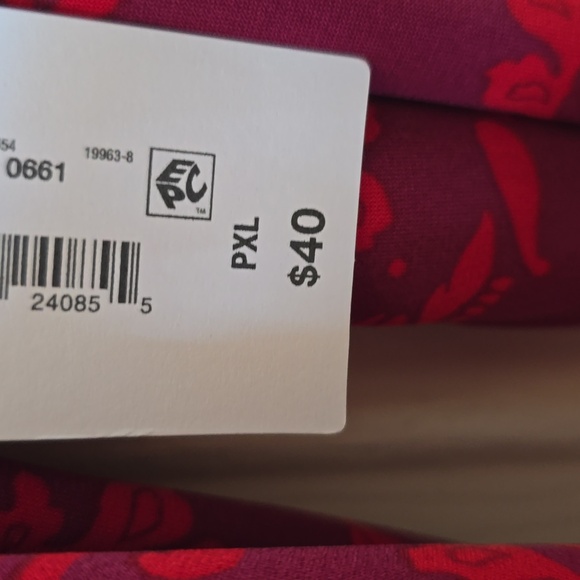 LIZ CLAIBORNE WOMEN'S PETITE LONG SLEEVES MAGENTA FANCY EMBELLISHED BLOUSE PXL - Picture 16 of 16